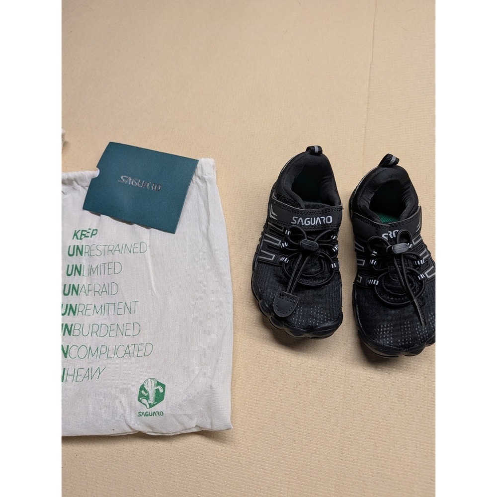 Saguaro Kid Barefoot Shoes Size 25 Black New In Bag With Stickers Water/Running